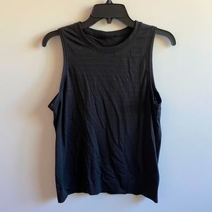 Lululemon Mesh Tank - Black - Size 8